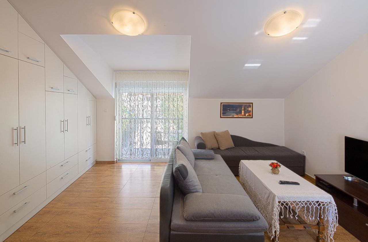 Apartment Kotor Bay Экстерьер фото