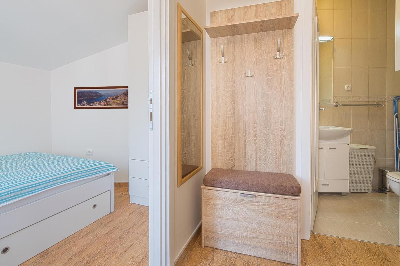 Apartment Kotor Bay Экстерьер фото